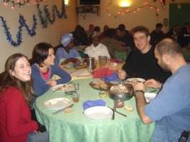 Repas de fte aux Petites Maisons